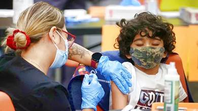 أميركا تمهد الطريق لتطعيم الأطفال دون الخامسة ضد كورونا